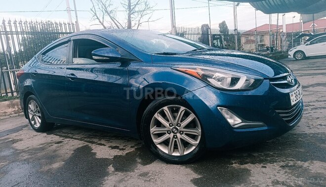 Hyundai Elantra 2015, 174,000 km - 1.8 l - Qusar