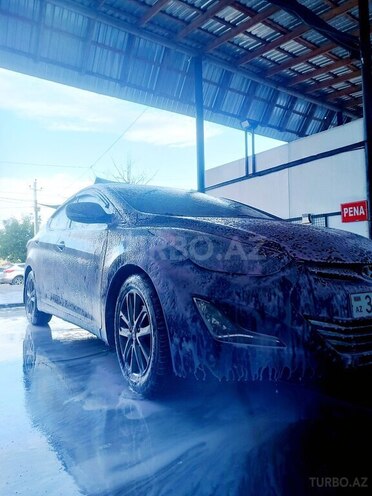 Hyundai Elantra 2015, 174,000 km - 1.8 l - Qusar