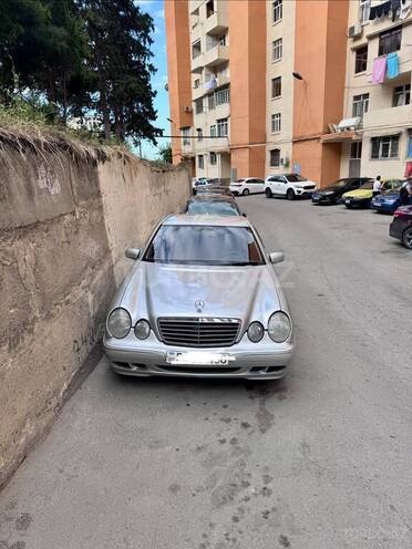 Mercedes E 270 2001, 465,000 km - 2.7 l - Bakı