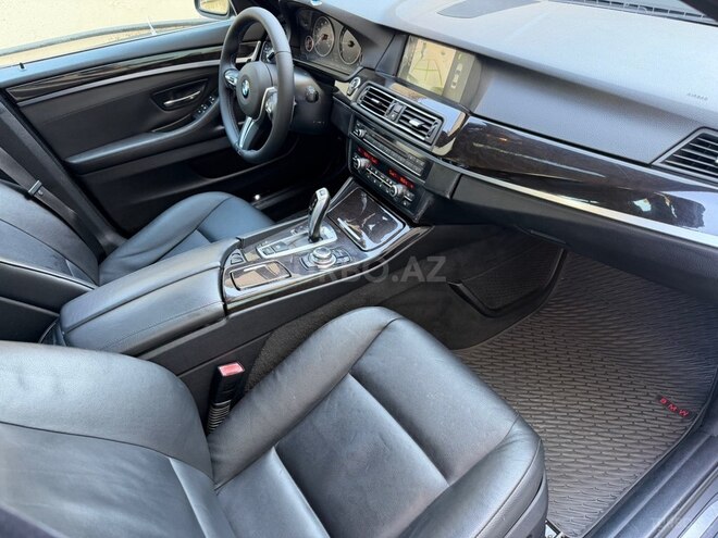 BMW 528 2011, 290,000 km - 2.0 л - Bakı