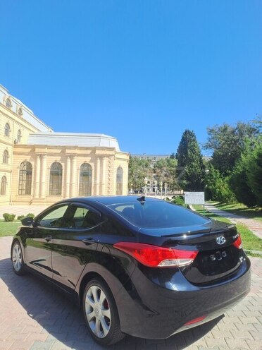 Hyundai Elantra 2013, 198,000 km - 1.8 l - Bakı