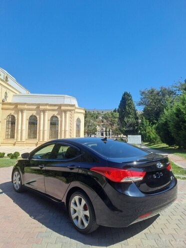 Hyundai Elantra 2013, 198,000 km - 1.8 l - Bakı