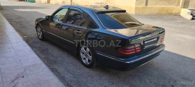 Mercedes E 270 2000, 248,000 km - 2.7 l - Sumqayıt