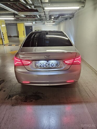 Hyundai Sonata 2009, 172,000 km - 2.0 л - Gəncə
