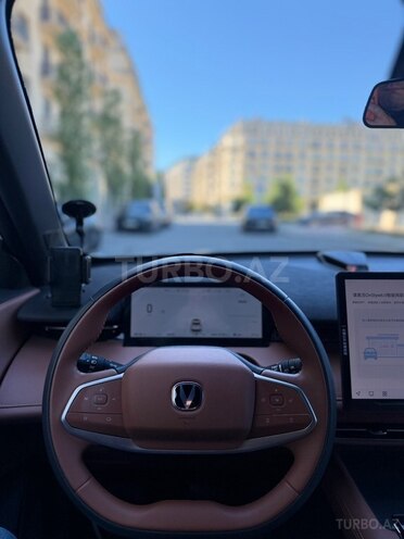 Changan  2025, 43,000 km - 1.5 l - Bakı