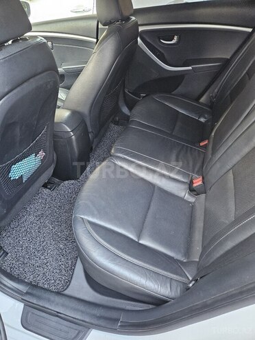 Hyundai i30 2014, 287,000 km - 1.6 l - Bakı
