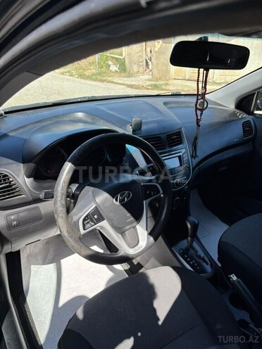 Hyundai Accent 2012, 240,000 km - 1.6 l - Bakı