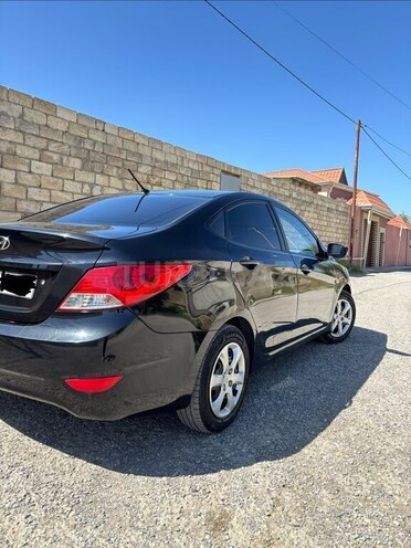 Hyundai Accent 2012, 240,000 km - 1.6 l - Bakı