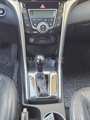 Hyundai i30 2014, 287,000 km - 1.6 l - Bakı