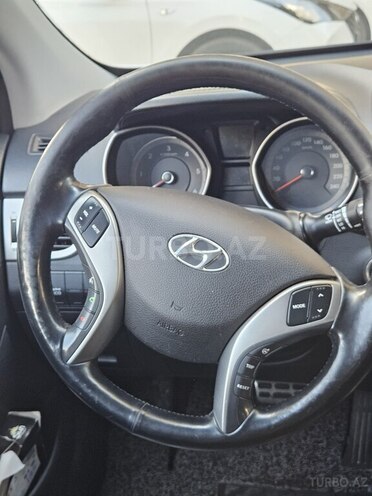 Hyundai i30 2014, 287,000 km - 1.6 l - Bakı