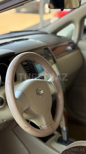 Nissan Tiida 2012, 299,000 km - 1.6 l - Bakı