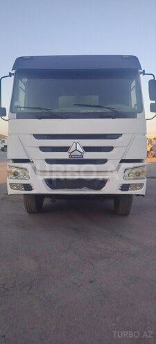 HOWO 371 2012, 369,852 km - 11.0 l - Ucar