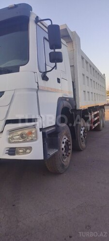 HOWO 371 2012, 369,852 km - 11.0 l - Ucar