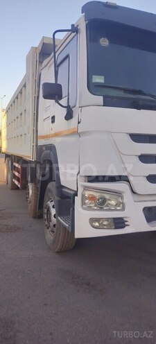 HOWO 371 2012, 369,852 km - 11.0 l - Ucar