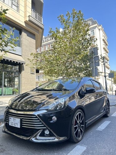 Toyota Aqua 2016, 122,000 km - 1.5 l - Bakı