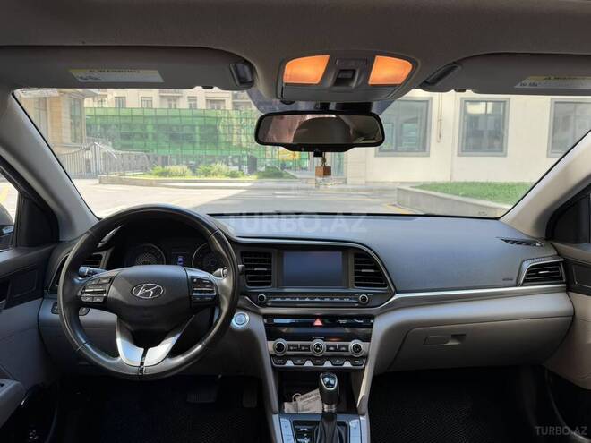 Hyundai Elantra 2019, 128,748 km - 2.0 л - Bakı