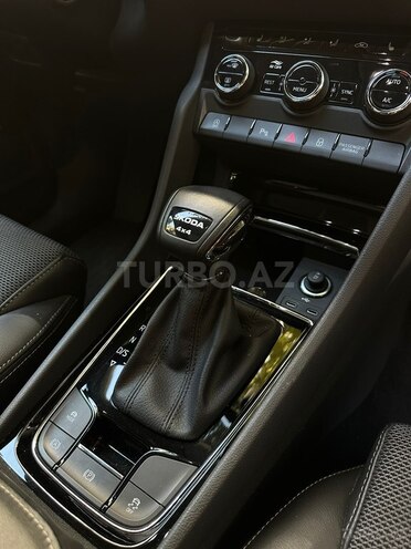 Skoda Kodiaq 2022, 45,000 km - 2.0 л - Bakı