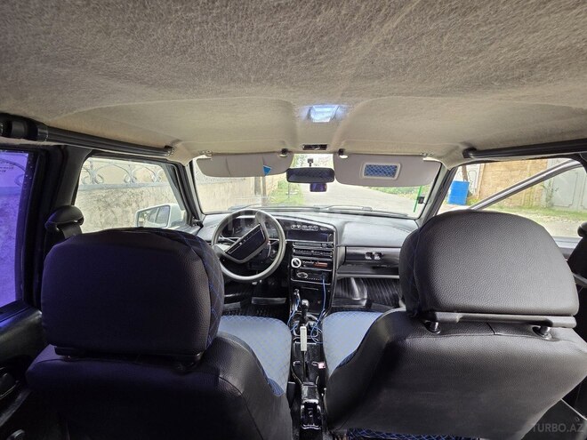 LADA (VAZ) 2115 2004, 416,775 km - 1.6 l - Qusar