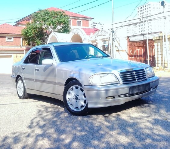 Mercedes C 230 1998, 281,553 km - 2.3 l - Bakı