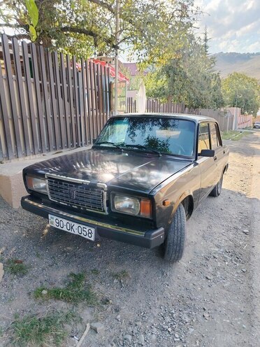 LADA (VAZ) 2107 2003, 185,000 km - 1.6 l - Göygöl