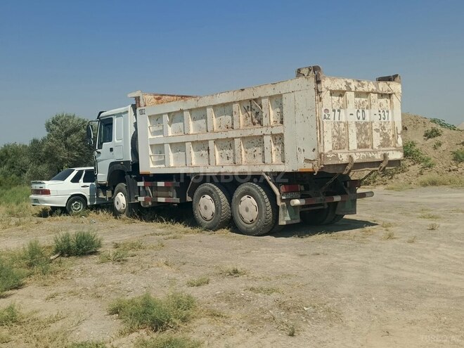 HOWO Sinotruk 2013, 250,000 km - 9.5 l - Naxçıvan
