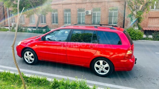 Toyota Corolla 2005, 390,000 km - 1.4 l - Gəncə
