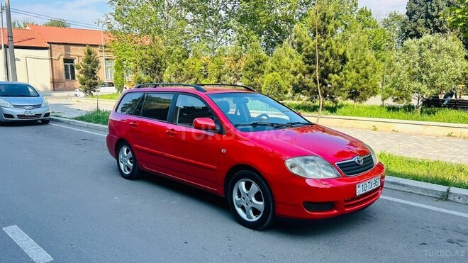 Toyota Corolla 2005, 390,000 km - 1.4 l - Gəncə