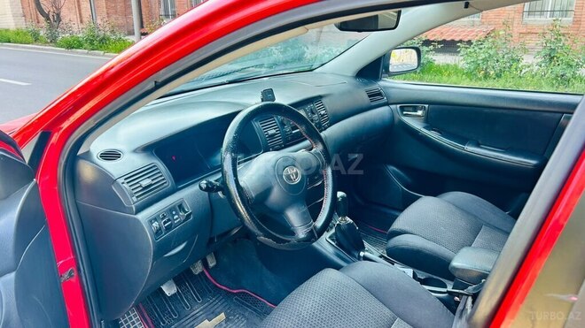 Toyota Corolla 2005, 390,000 km - 1.4 l - Gəncə