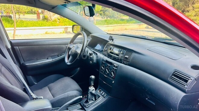 Toyota Corolla 2005, 390,000 km - 1.4 l - Gəncə