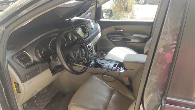 Kia Carnival 2017, 258,000 km - 2.2 l - Bakı
