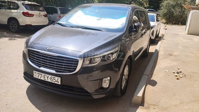 Kia Carnival 2017, 258,000 km - 2.2 l - Bakı