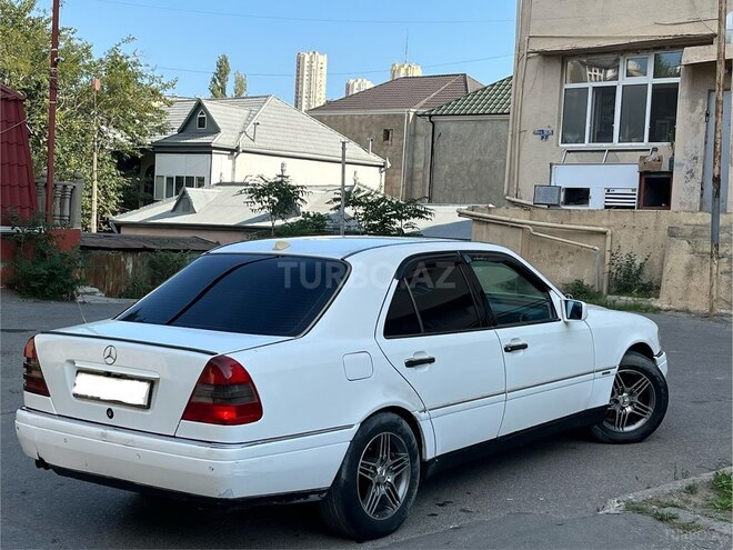 Mercedes C 180 1994, 235,000 km - 1.8 l - Bakı