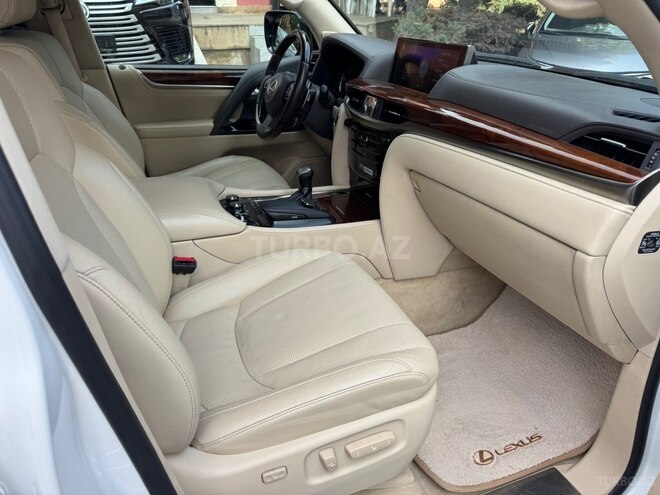 Lexus LX 450d 2016, 194,000 km - 4.5 л - Bakı