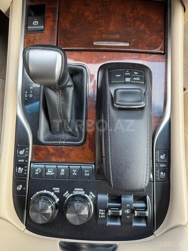 Lexus LX 450d 2016, 194,000 km - 4.5 л - Bakı