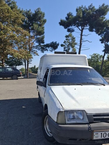 IJ 2717 2005, 200,000 km - 1.7 l - Quba