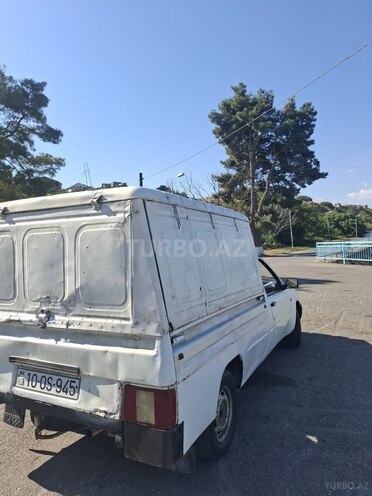 IJ 2717 2005, 200,000 km - 1.7 l - Quba