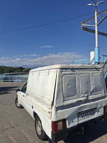 IJ 2717 2005, 200,000 km - 1.7 l - Quba