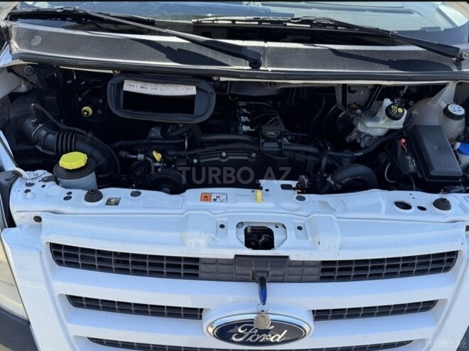 Ford Transit 2011, 189,000 km - 2.4 л - Bakı