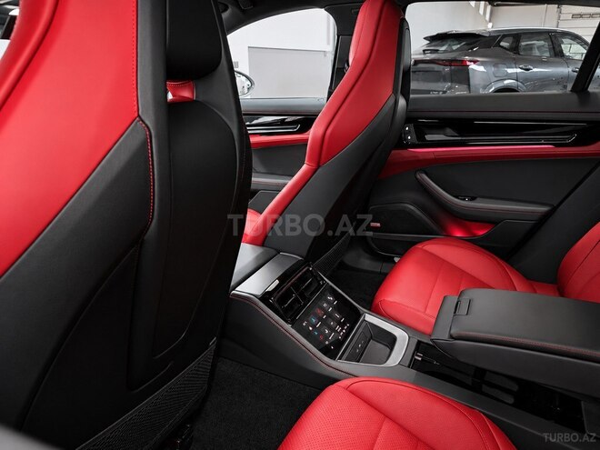 Porsche Panamera 4 E-Hybrid 2024, 700 km - 2.9 l - Bakı