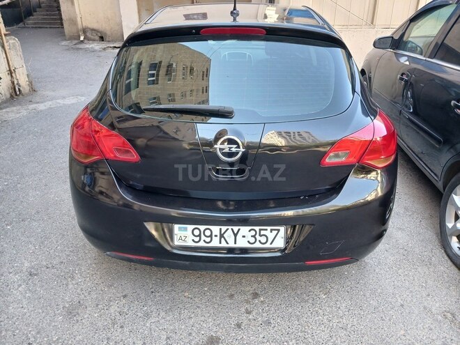 Opel Astra 2009, 213,000 km - 1.6 l - Bakı