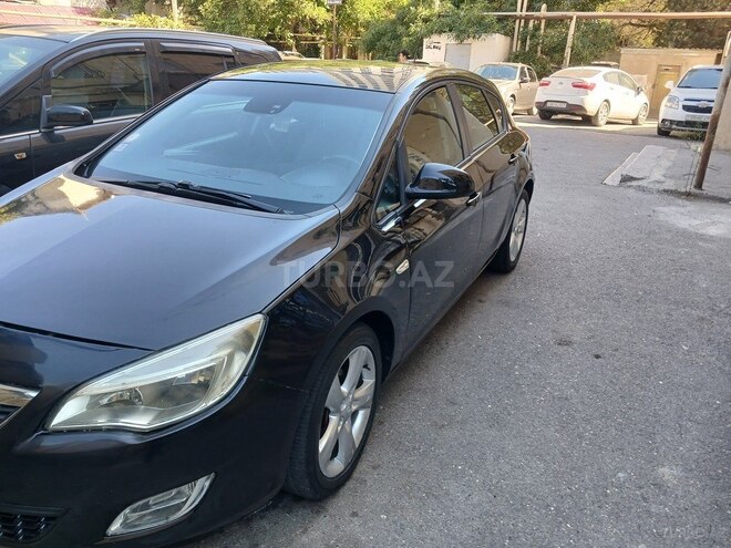 Opel Astra 2009, 213,000 km - 1.6 l - Bakı
