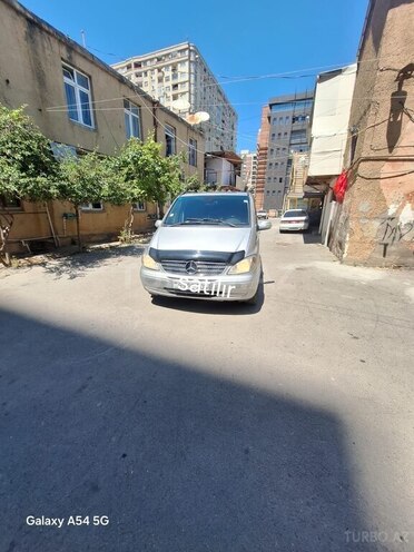 Mercedes Viano 2006, 400,000 km - 2.1 л - Bakı