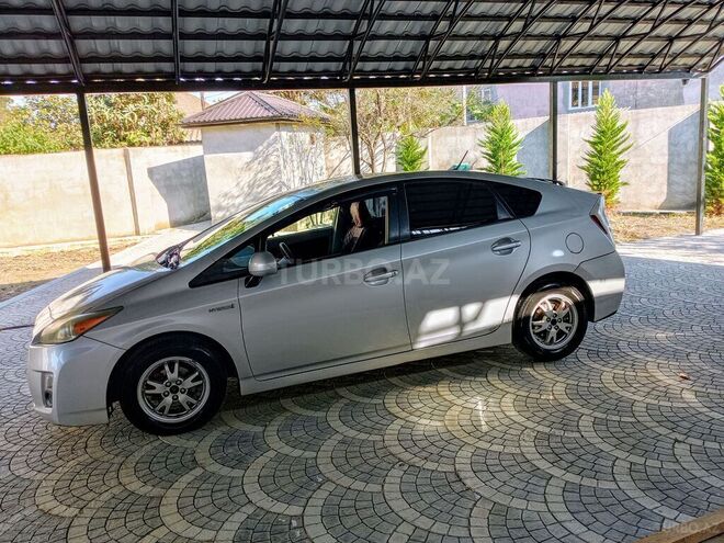 Toyota Prius 2010, 692,000 km - 1.8 l - Lənkəran