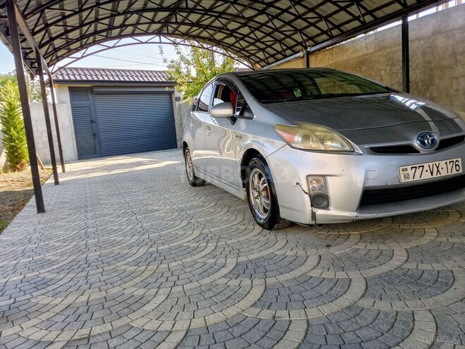 Toyota Prius 2010, 692,000 km - 1.8 l - Lənkəran