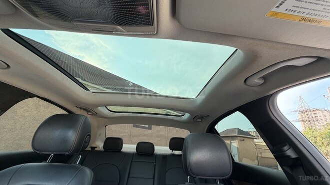 Mercedes C 300 2016, 261,000 km - 2.0 l - Bakı
