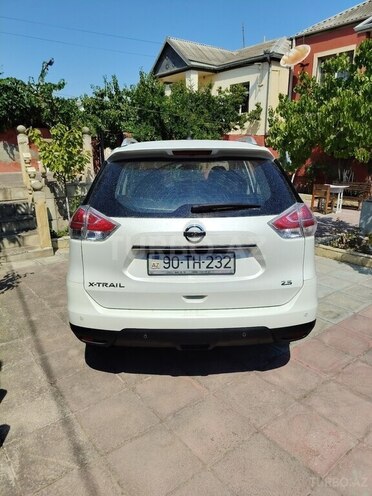 Nissan X-Trail 2014, 176,000 km - 2.5 л - Bakı