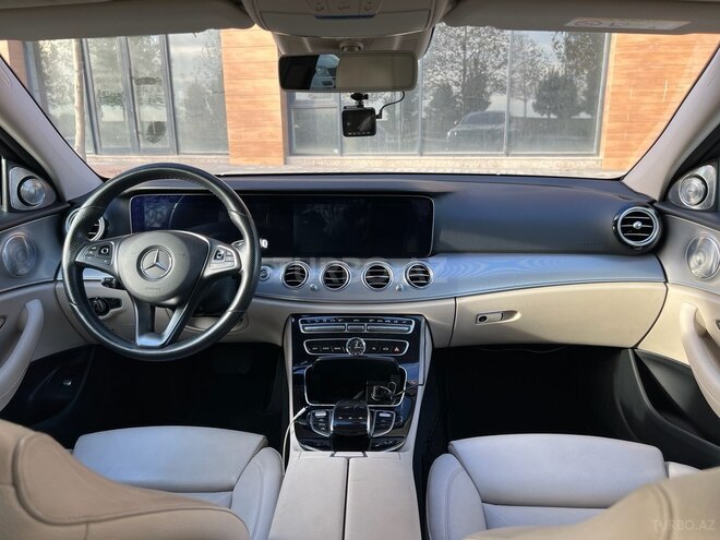 Mercedes E 220 d 2017, 165,000 km - 2.0 l - Bakı