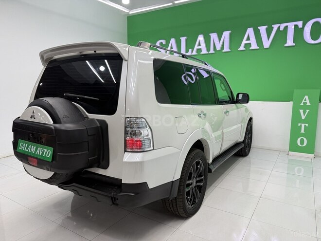 Mitsubishi Pajero 2008, 151,000 km - 3.0 л - Bakı