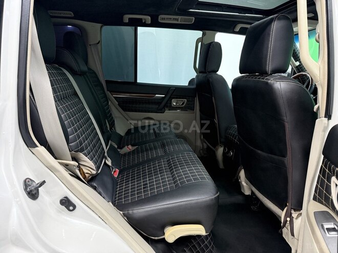 Mitsubishi Pajero 2008, 151,000 km - 3.0 л - Bakı