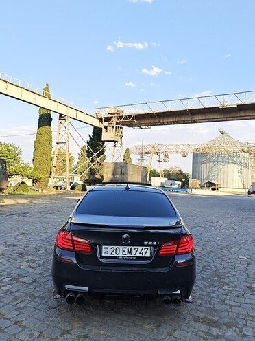 BMW 528 2013, 245,000 km - 2.0 l - Gəncə